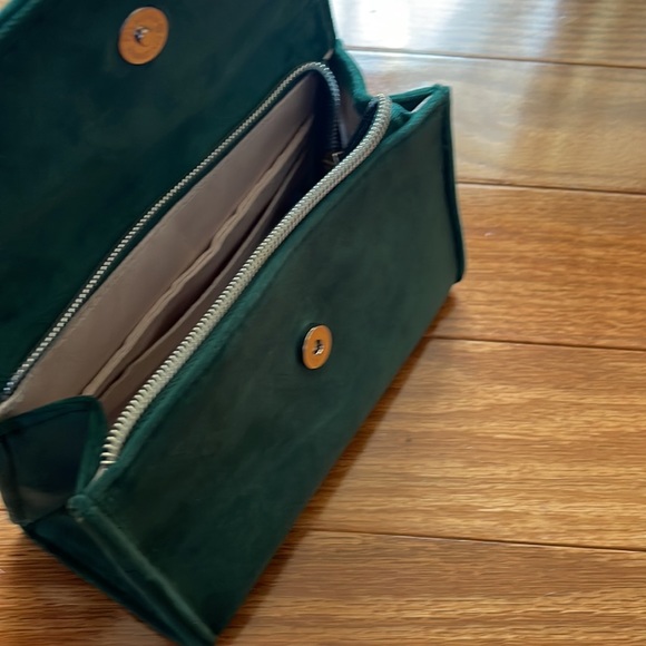 La Mer Cosmetics Makeup Case - Picture 3 of 4